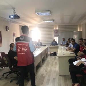 Yerel Düzey Psikososyal Destek Çalışma Grubu Eylem Planı ve Afet/Acil Duruma Hazırlık Çalışmaları Toplantısı Gerçekleştirildi. - fotoğraf 1