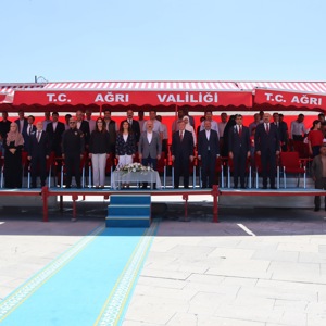 KORUYUCU AİLE FARKINDALIK GÜNÜ VE ÇOCUK ŞENLİĞİ KUTLANDI - fotoğraf 1
