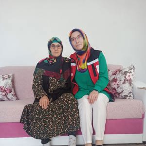 Bayram Arefesinde Şehitlerimizin Ailelerini Ziyaret Ettik - fotoğraf 1