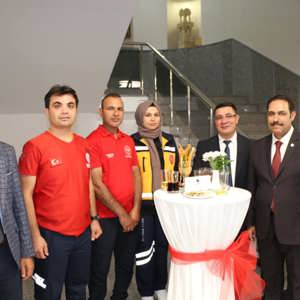 Şanlıurfa Valiliğimiz Tarafından Düzenlenen Bayramlaşma Programına Katıldık. - fotoğraf 7