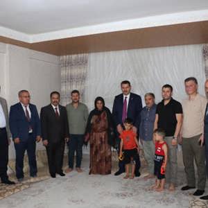 Aziz Şehidimizin Kıymetli Ailesi ve Kahraman Gazimiz İle Bayramlaştık. - fotoğraf 2