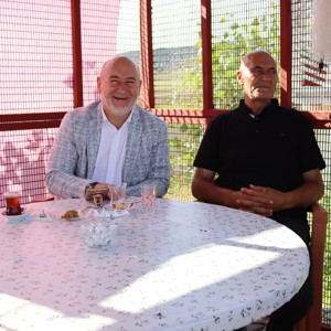 ŞEHİT AİLESİNE BAYRAM ZİYARETİ - fotoğraf 5