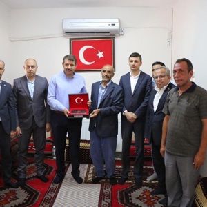 Aziz Şehidimiz ve Kahraman Gazimizin Kıymetli Ailelerini Ziyaret Ettik. - fotoğraf 1