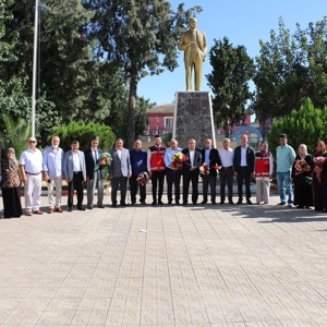 Kıbrıs Gazilerimize Şeref Madalyalarını Takdim Ettik. - fotoğraf 1