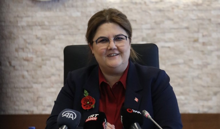 Bakanımız Derya Yanık Sosyal Taraflarla İş Birliği Kurulu Toplantısına Katıldı