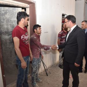 Valimiz Sayın Dr. Ozan BALCI Huzurevi İnşaatında İncelemelerde Bulundu - fotoğraf 3