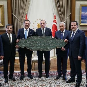 Cumhurbaşkanı Erdoğan, Külliye'de İşveren ve Sendika Temsilcilerini Kabul Etti - fotoğraf 2