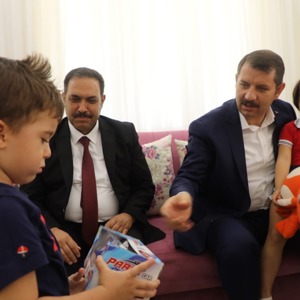 Sayın Valimizle Birlikte ALS Hastası Tahir Kalkan’ı Ziyaret Ettik. - fotoğraf 2