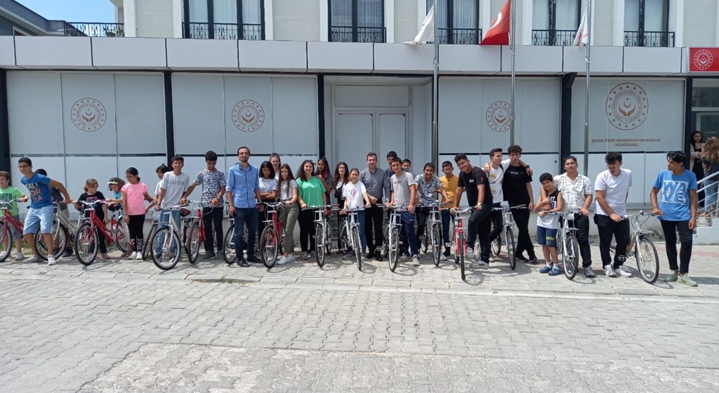 Çocuk Evleri Koordinasyon Merkezimizdeki Çocuklarımıza Bisiklet Hediye Edildi