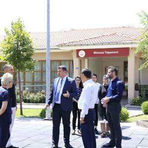 İl Müdür Vekilimiz Serdar Demirci, Engelsiz Yaşam, Bakım ve Rehabilitasyon Merkezimizde özel gereksinimli bireylerimizle öğle yemeğinde bir araya geldi. - fotoğraf 1