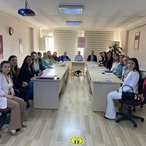 Kadına Yönelik Şiddetle Mücadele İl Eylem Planı Kapsamında Değerlendirme Toplantısı Gerçekleştirildi. - fotoğraf 1