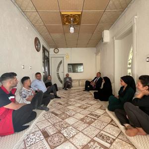 Şemdinli'de Şehit Olan Güvenlik Korucuları Ailelerine Taziye Ziyareti - fotoğraf 3