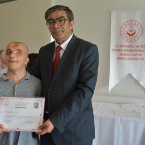 İstanbul Görme Engelliler Rehabilitasyon Merkezi Müdürlüğü Tarafından Görme Engelli Vatandaşlarımıza Yönelik Verilen Kurslara Bir Yenisi Daha Eklendi - fotoğraf 2