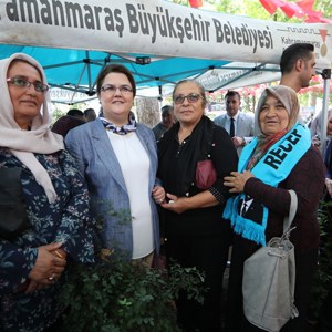 Bakanımız Derya Yanık, Andırın’da "Ailemizin Çınarları Festivali"ne Katıldı - fotoğraf 7