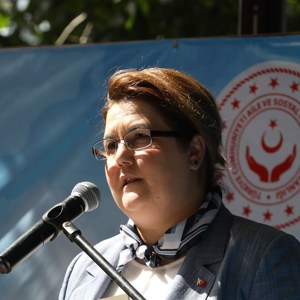 Bakanımız Derya Yanık, Andırın’da "Ailemizin Çınarları Festivali"ne Katıldı - fotoğraf 16