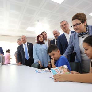 Bakanımız Derya Yanık, Andırın’da "Ailemizin Çınarları Festivali"ne Katıldı - fotoğraf 9