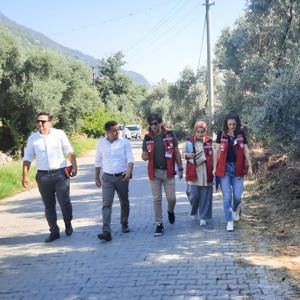 HANE ZİYARETLERİ İLE AİLELERİN İHTİYAÇ VE TALEPLERİ BELİRLENİYOR - fotoğraf 3