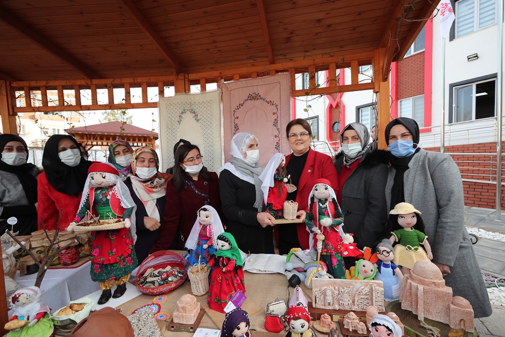 Aile ve Sosyal Hizmetler Bakanlığı’ndan Kadın Kooperatiflerine Danışmanlık Hizmeti