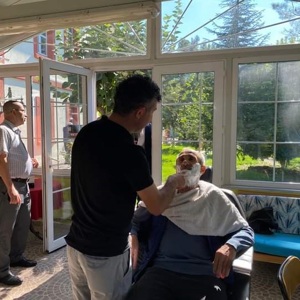 Ahilik Haftası Kapsamında  Kırklareli Huzurevi Müdürlüğünde Kalmakta Olan Kıymetli Büyüklerimizin Saç Bakımları Yapılmıştır. - fotoğraf 4