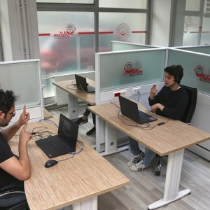Bakanımız Derya Yanık: “İşitme engelli vatandaşlarımız için AİLEM Engelsiz İletişim Merkezimiz hizmet vermeye başladı” - fotoğraf 3