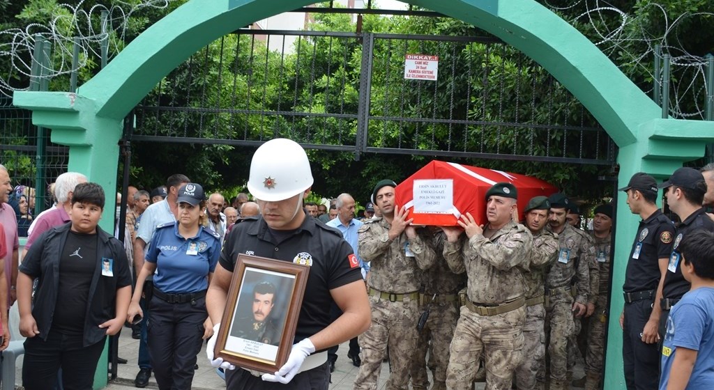 Gazimiz Ersin Akbulut Resmi Törenle Defnedildi.