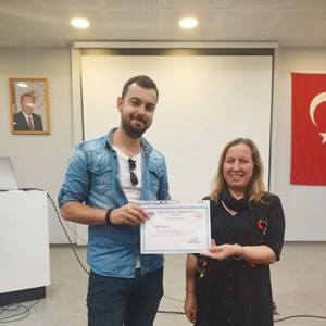 AİLE EĞİTİM PROGRAMI KAPSAMINDA SEMİNER DÜZENLENDİ - fotoğraf 2