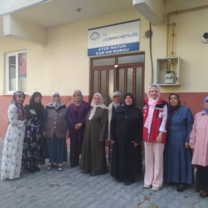 Lüleburgaz Ayşe Hatun Kursunda Aile Eğitim Programı Kapsamında Kursiyerlere Eğitim Verildi. - fotoğraf 1