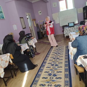 Lüleburgaz Ayşe Hatun Kursunda Aile Eğitim Programı Kapsamında Kursiyerlere Eğitim Verildi. - fotoğraf 3