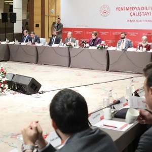Bakanımız Derya Yanık Yeni Medya Dili ve Aile Çalıştayı'na Katıldı - fotoğraf 1