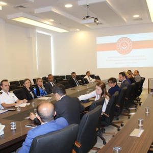 KADINA YÖNELİK ŞİDDETLE MÜCADELE İL KOORDİNASYON, İZLEME VE DEĞERLENDİRME KOMİSYON TOPLANTISI GERÇEKLEŞTİRİLDİ - fotoğraf 3