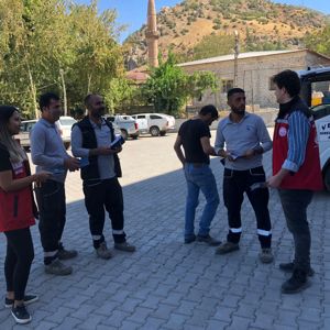 Çukurca’da “Kadına El Kal-Ka-Maz” Projesi Erkeklere Anlatıldı - fotoğraf 3