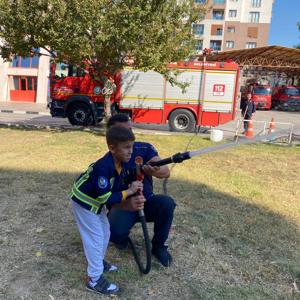 Manisa Büyükşehir Belediyesi İtfaiye Müdürlüğünü Ziyaret Ettik - fotoğraf 3