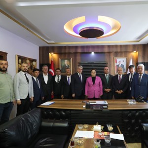 Bakanımız Derya Yanık Osmaniye'de "Dijital Bahar Odası"nın açılışını yaptı - fotoğraf 7