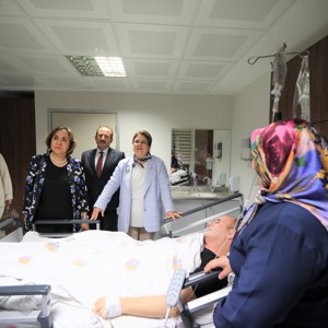 Bakanımız Derya Yanık Mersin'de Gündüzlü Bakım ve Aktif Yaşam Merkezi’nin Açılışını Yaptı - fotoğraf 12