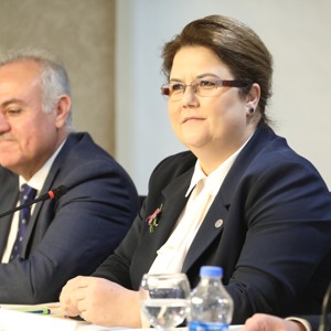 Bakanımız Derya Yanık Karaman’da 2023'e Doğru Şehir Buluşmaları'na Katıldı - fotoğraf 2