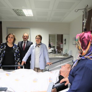 Aile ve Sosyal Hizmetler Bakanımız Derya Yanık Mersin'de Gündüzlü Bakım ve Aktif Yaşam Merkezi’nin Açılışını Yaptı - fotoğraf 11
