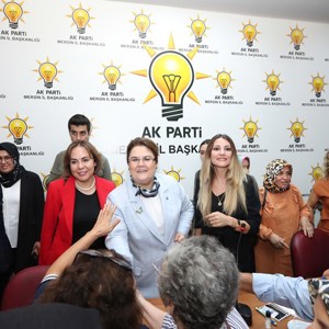 Aile ve Sosyal Hizmetler Bakanımız Derya Yanık Mersin'de Gündüzlü Bakım ve Aktif Yaşam Merkezi’nin Açılışını Yaptı - fotoğraf 20