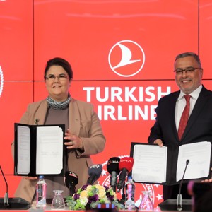 Şehit Yakınları, Gaziler Ve Gazi Yakınlarına Uçak Biletlerinde İndirim - fotoğraf 1