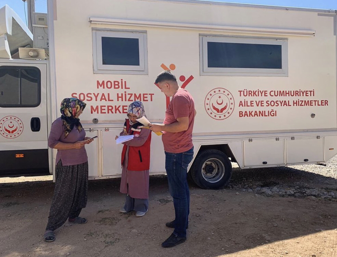 Ulusal Hane Ziyaretleri ile Ailelerin İhtiyaçlarına Uygun Hizmet Modellerinin Sunulmasına Devam Ediliyor