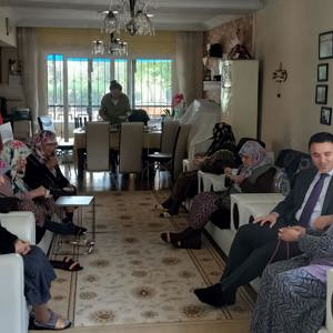  İl Müdürümüz Ömer Turan Gündüzlü Yaşlı Bakım Merkezlerini  Aymelek Dernek başkanı Yurdagül Altınbaş ile birlikte ziyaret ettiler - fotoğraf 8