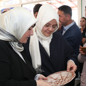 Bakan Selçuk, Bursa'da Ziyaretlerde Bulundu - fotoğraf 10