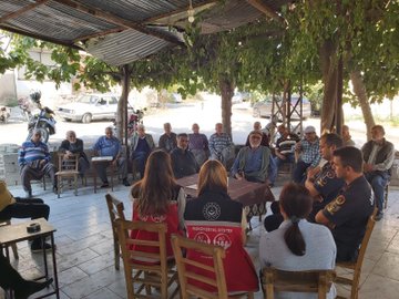 Mezitli SHM, “Kadına yönelik şiddetle mücadelede 5 milyon erkeğe farkındalık eğitimi “ kapsamında Bozön Mahallesi'ndeki erkek vatandaşlara farkındalık eğitimi düzenlemiştir.Mezitli SHM, “KadınaMezitli SHM, “Kadına yönelik şiddetle mücadelede 5 milyon erkeğe farkındalık eğitimi “ kapsamında Bozön Mahallesi'ndeki erkek vatandaşlara farkındalık eğitimi düzenlemiştir. yönelik şiddetle mücadelede 5 milyon erkeğe farkındalık eğitimi “ kapsamında Bozön Mahallesi'ndeki erkek vatandaşlara farkındalık eği