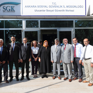 Bakan Selçuk, Ulucanlar Sosyal Güvenlik Merkezi'ni Ziyaret Etti, Yapılandırma ile İlgili Son Durum Hakkında Bilgi Aldı - fotoğraf 4