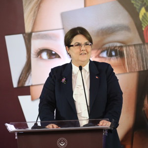 Emine Erdoğan Hanımefendi ve Bakanımız Derya Yanık, 5. Uluslararası Kadın Ve Adalet Zirvesi'nin Gala Programına Katıldı - fotoğraf 2