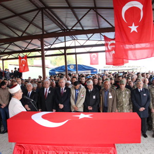 Şehidimiz Piyade Sözleşmeli Er İsmail Esmer Son Yolculuğuna Uğurlandı. - fotoğraf 5
