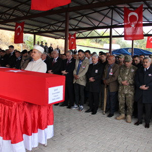 Şehidimiz Piyade Sözleşmeli Er İsmail Esmer Son Yolculuğuna Uğurlandı. - fotoğraf 6