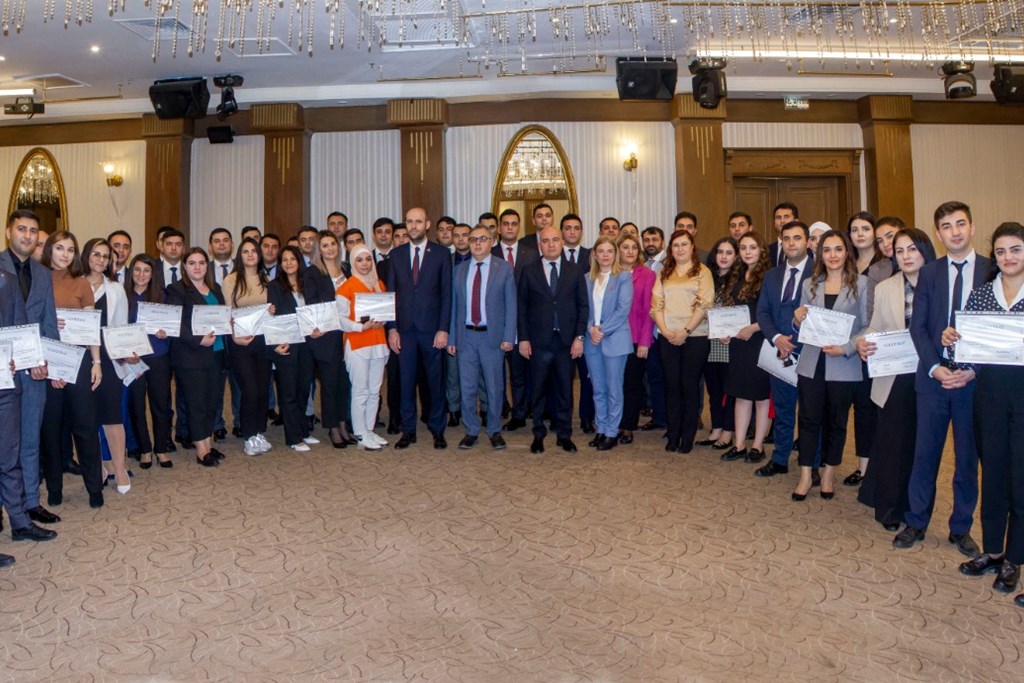 Türkiye’nin “Koruyucu Aile Sistemi” Azerbaycan’da Uygulamaya Konuluyor