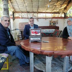 Kurban Bayramında 200 Şehit Ailesi Ziyaret Edildi - fotoğraf 1
