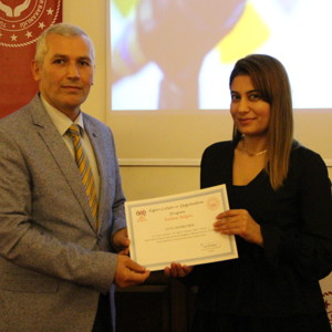 Aile Eğitim Programı (AEP) Eğiticilerine “Etkili Sunum Teknikleri” konulu seminer verildi. - fotoğraf 11