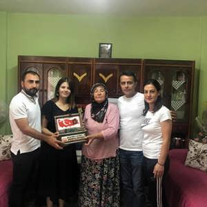 Kurban Bayramında 200 Şehit Ailesi Ziyaret Edildi - fotoğraf 10